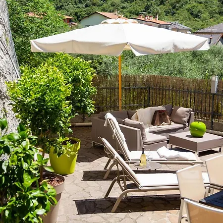 Villa Fiore Torbole Sul Garda Exterior photo
