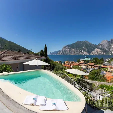 Villa Fiore Torbole Sul Garda Exterior photo