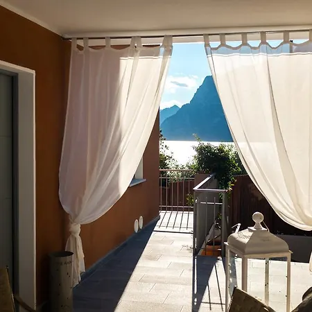 Villa Fiore Torbole Sul Garda Exterior photo